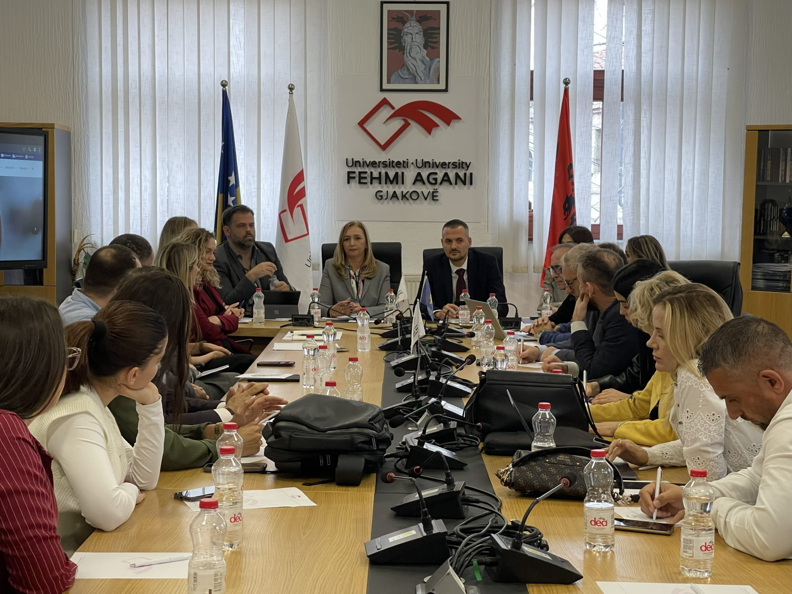 Vizitë informuese e ekipit të Agjencisë së Kosovës për Akreditim në Universitetin “Fehmi Agani” në Gjakovë, rreth proceseve të monitorimit dhe procedurave pasakredituese