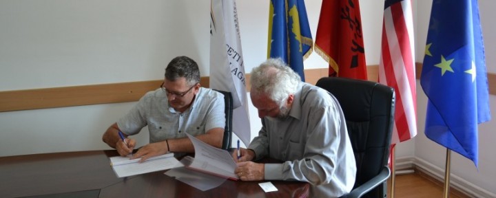 University of Gjakova "Fehmi Agani" signs memorandum of understanding with Swiss CARITAS