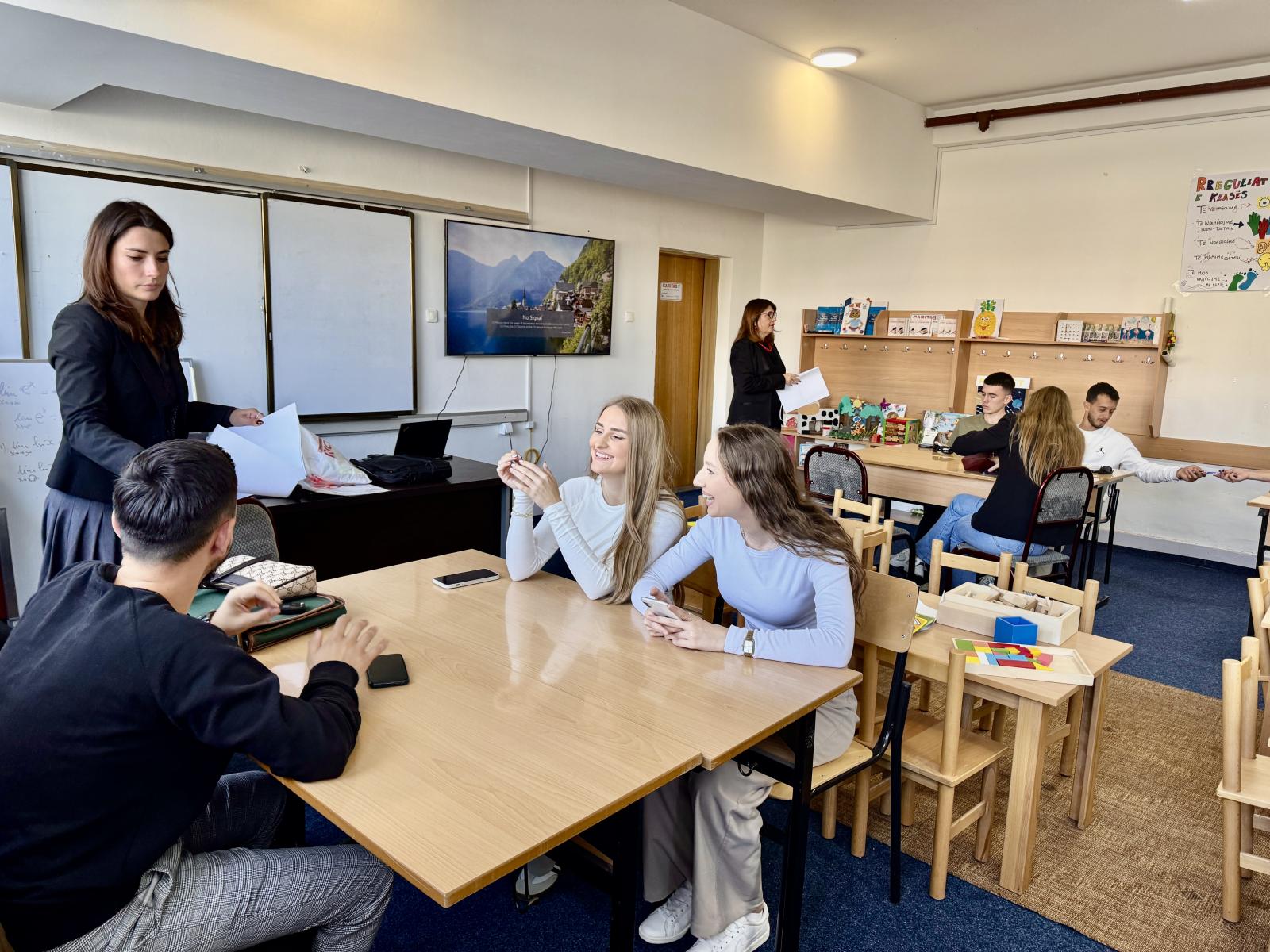 Në Universitetin “Fehmi Agani” në Gjakovë u mbajt Pop-Up Innovation Lab, në kuadër të projektit “StartLab360”