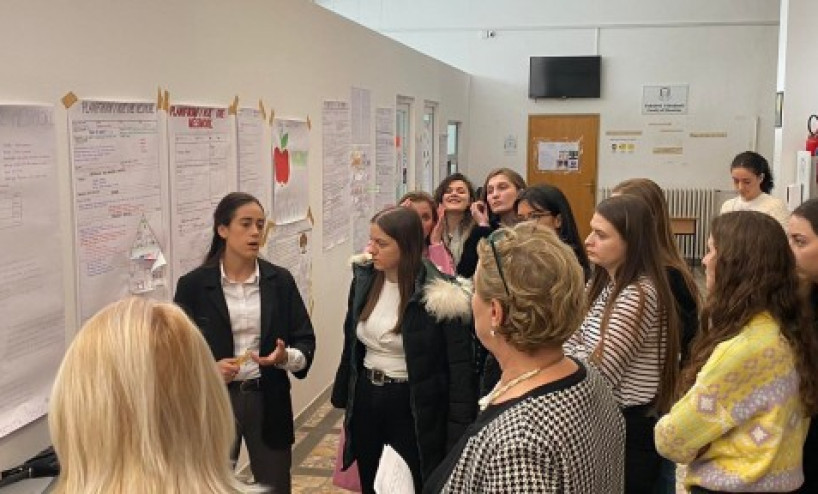 Students’ from the Faculty of Education from the Pedagogical Practice Course realize for the first time their Poster Conference